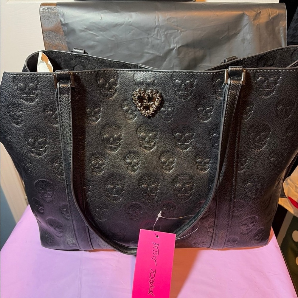 Betsey Johnson Black Skull Tote